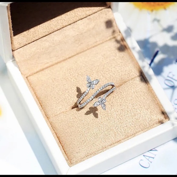 *NEW 925 Double Butterfly Ring - Silver Clear Zircon Lab Diamond - Picture 3 of 6